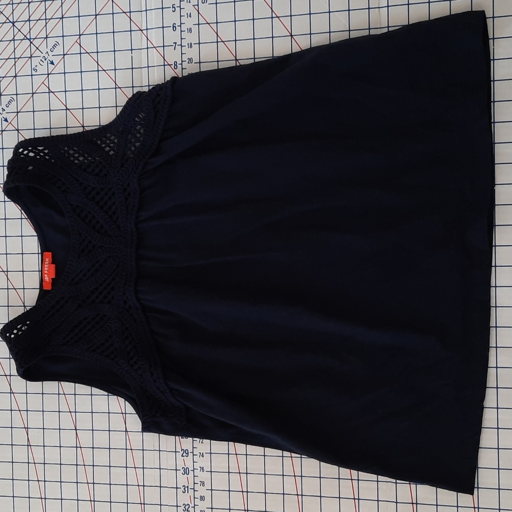 🌻 2/$30  Joe Fresh Sleeveless Top with Crochet Detail